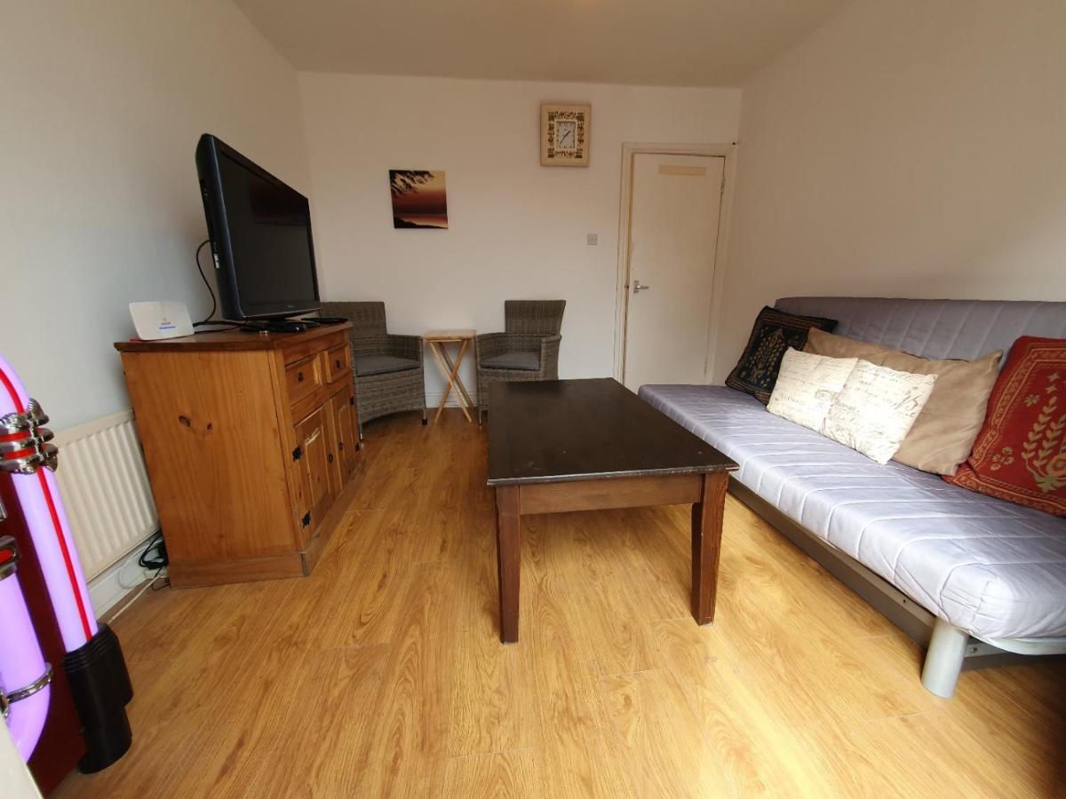 63B Willesden Lane Two Bed Apartment ロンドン エクステリア 写真